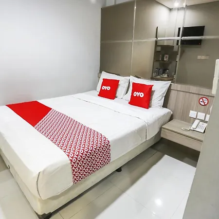 Super Oyo Capital O 90056 Wisma Kebon Kacang 9
